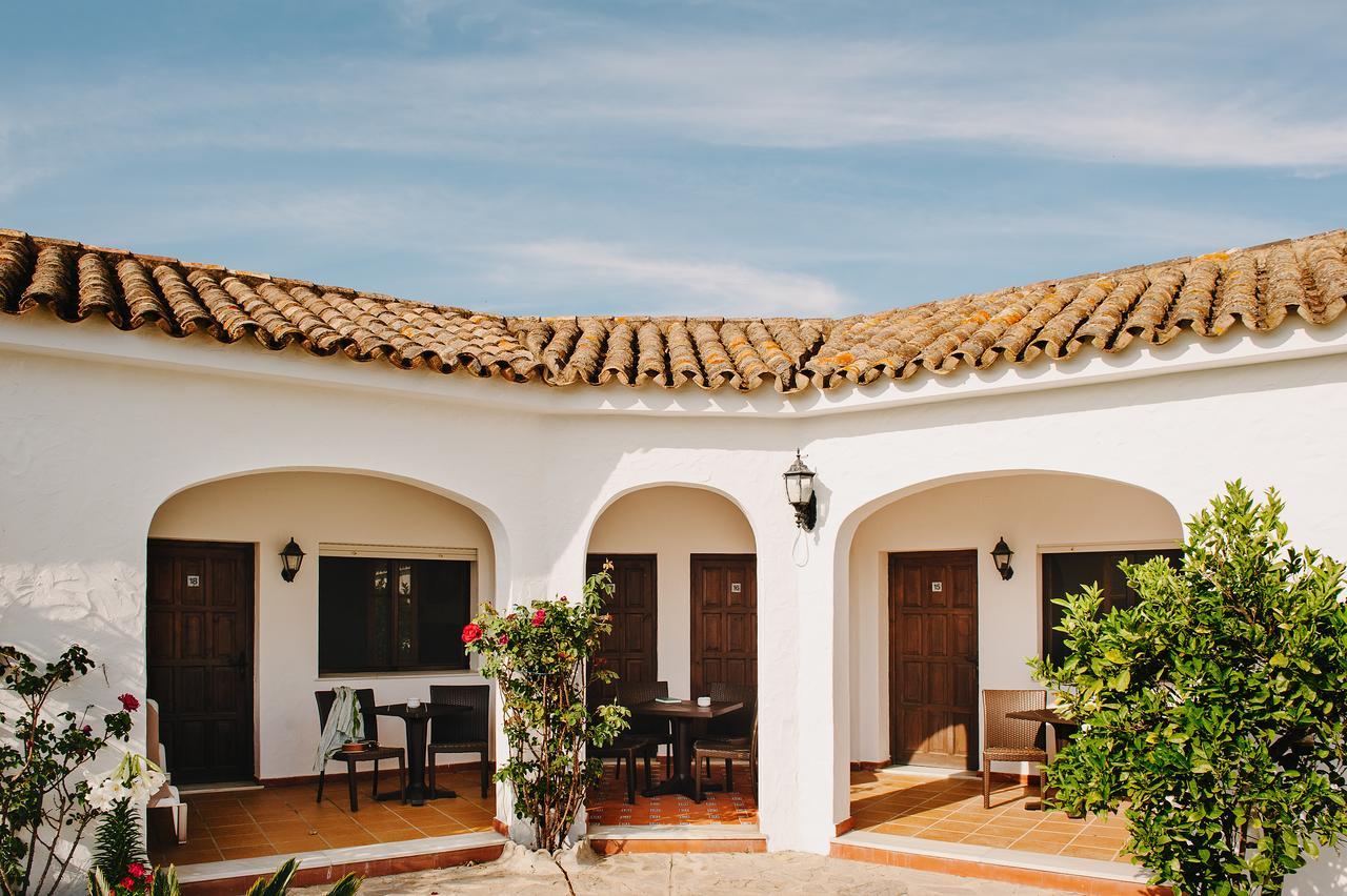 Hotel La Codorniz Tarifa Exterior foto